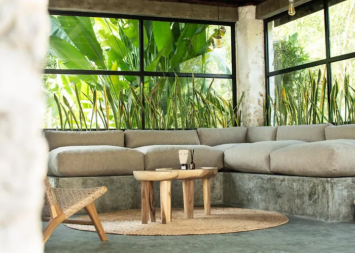 Salty Breeze Bali ウンガサン